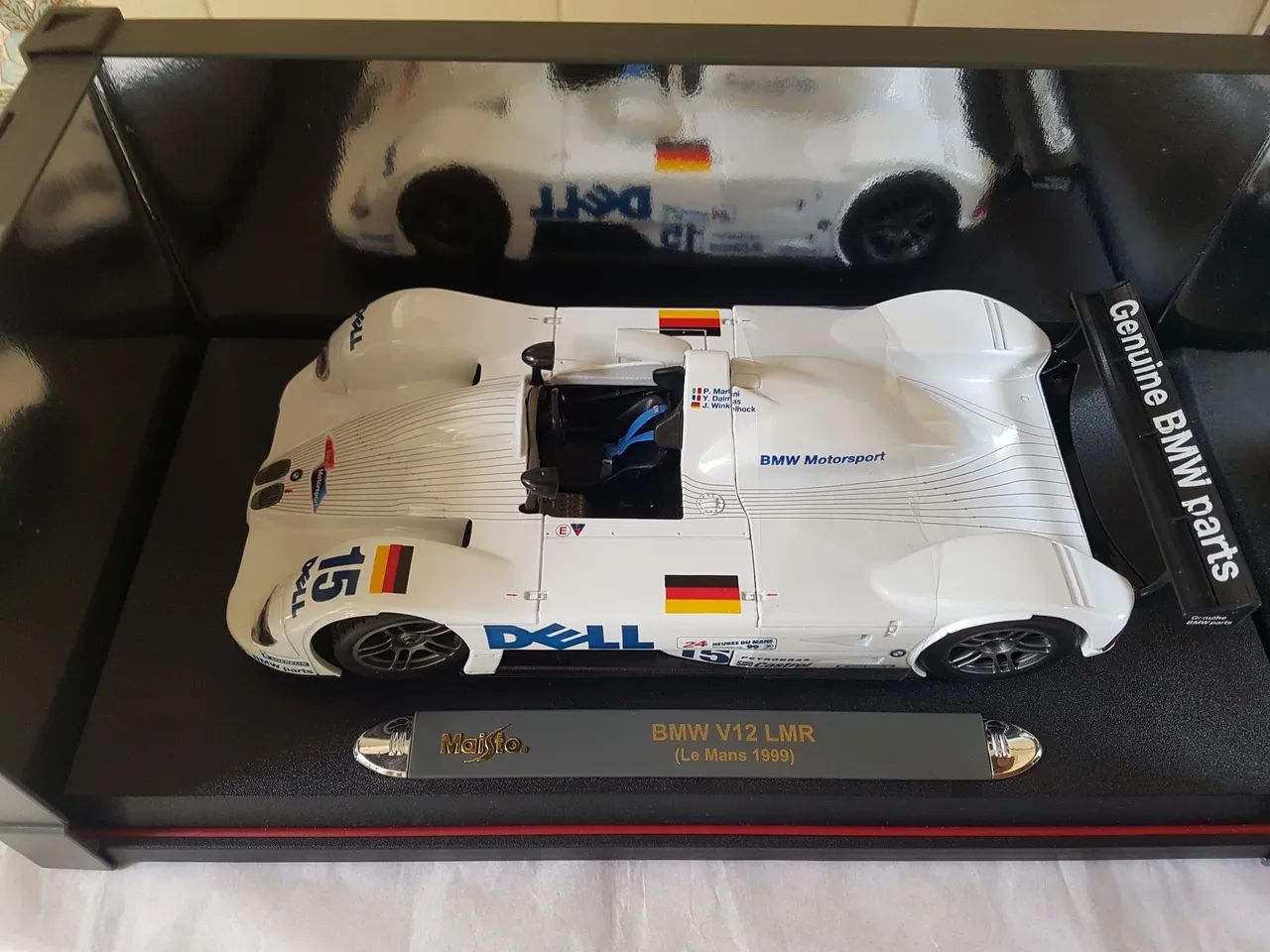 Miniatura 1/18 BMW V12 LMR 1999