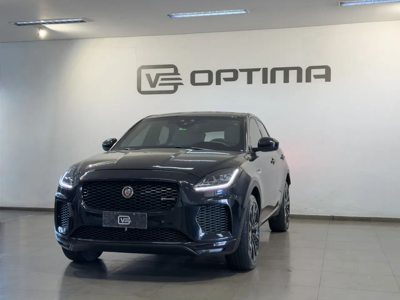 Jaguar E-Pace 2.0 AWD 249cv Aut. 2018 - Foto 2