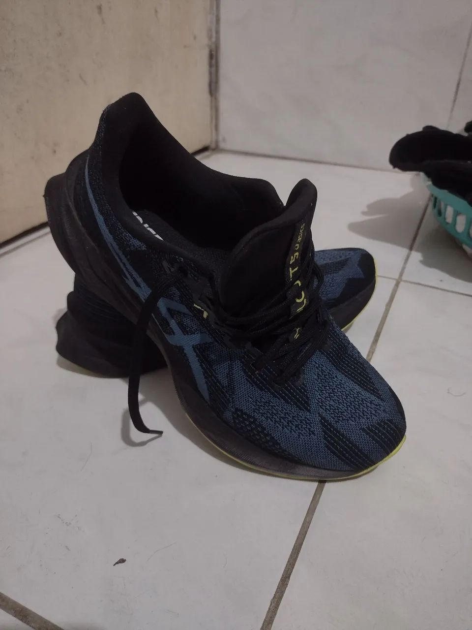 Tênis ASICS Dynablast 5 Masculino.<br>(17)<br>