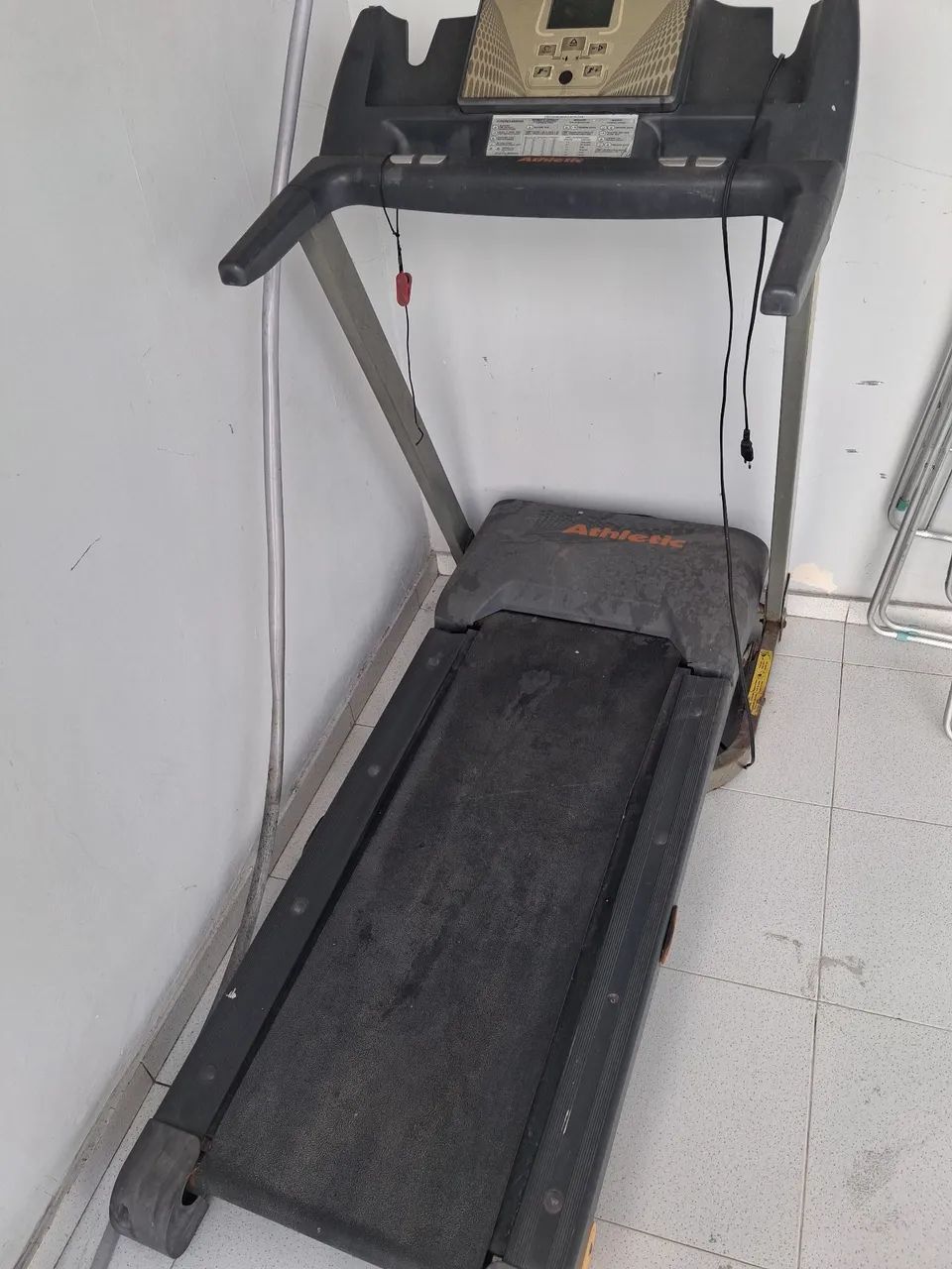 Vendo esteira de academia para conserto 