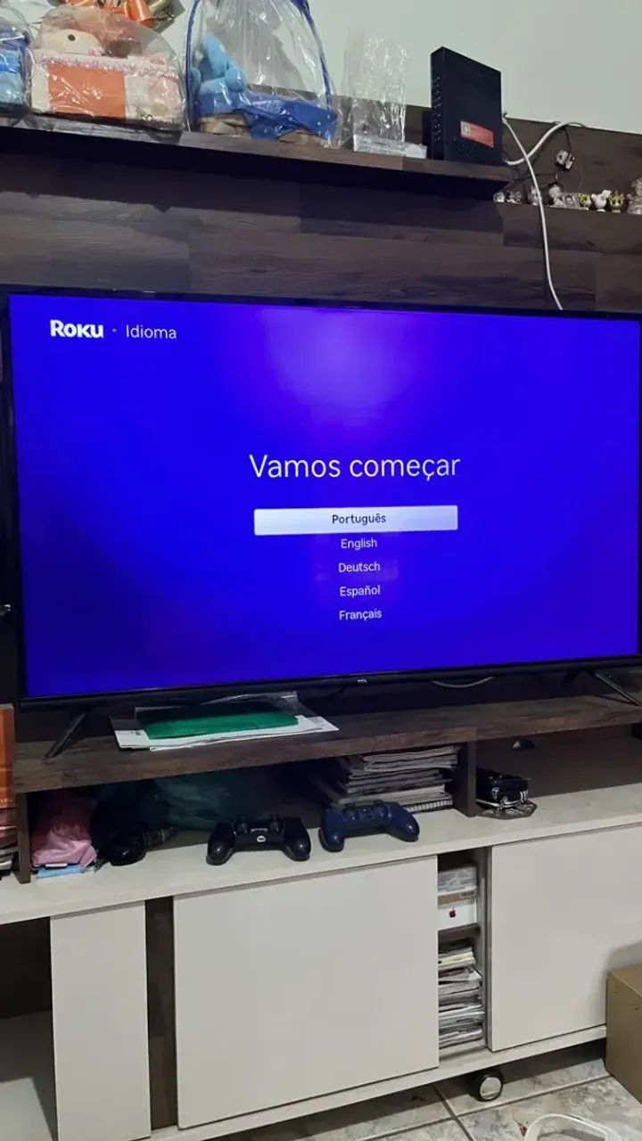 Roku Streaming Stick TVBox Aparelho Transforma TV em Smart Conversor Smart TV Controle Voz - Foto 2