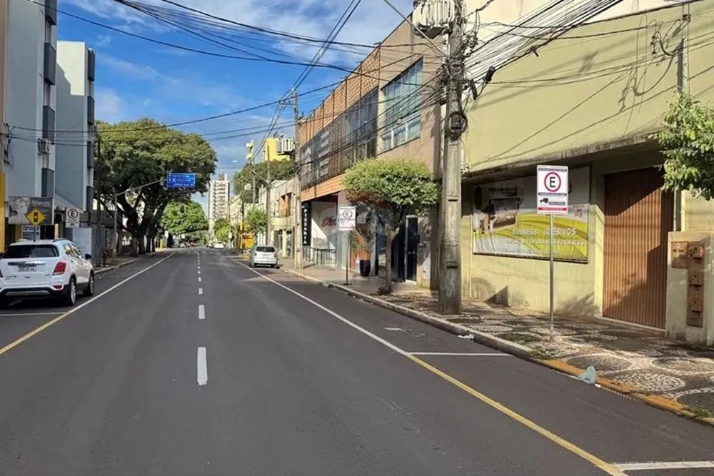 Salão Versátil em Umuarama: Oportunidade Única! - Foto 4