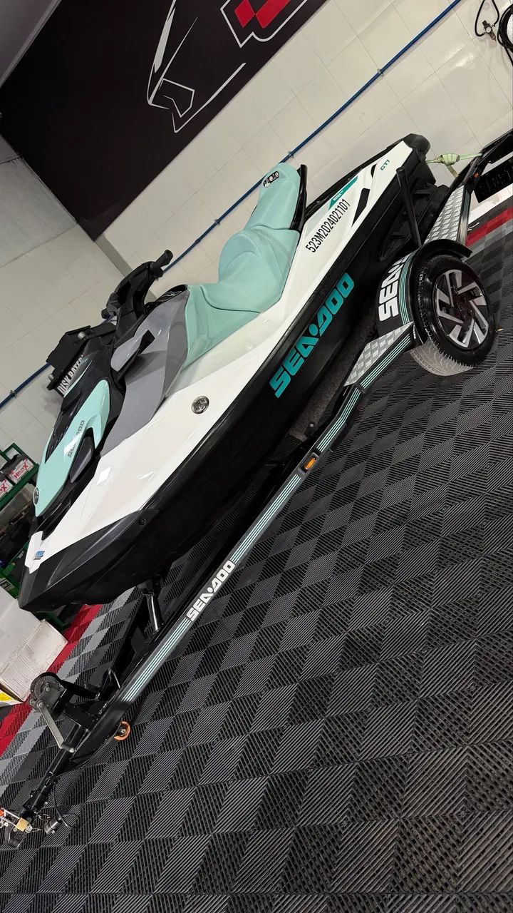 Jet ski Seaado Gti 