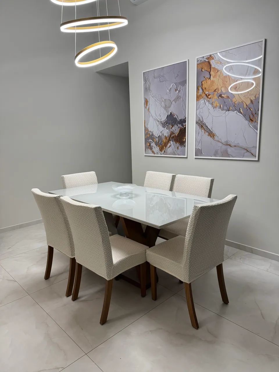 Mesa de jantar 6 lugares completa