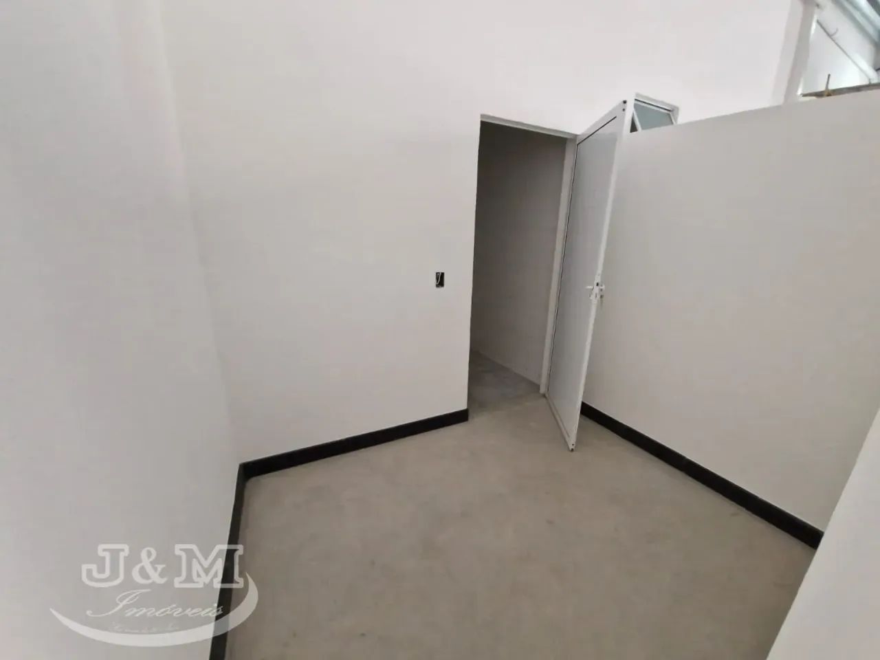 GALPÃO  BAIRRO SANTA MÔNICA - R$ 10.000,00 - Foto 5