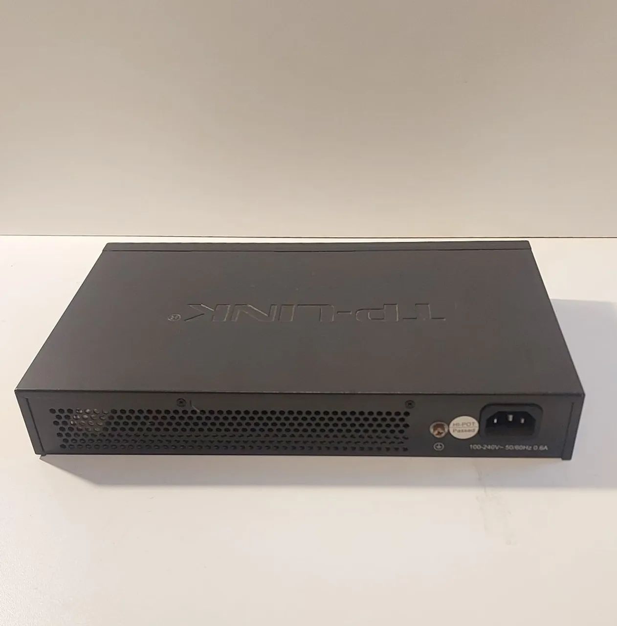 Switch Gigabit de 16 portas_TL-SG1016D - Foto 4