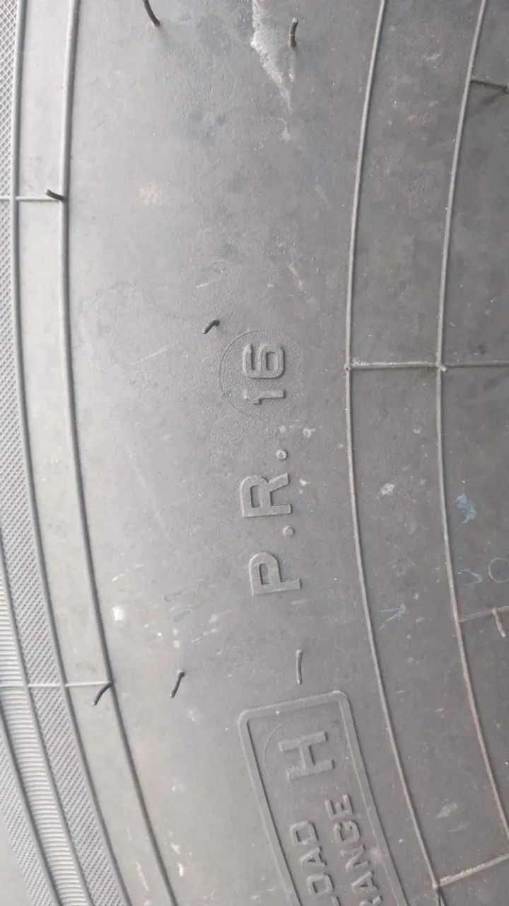 Pneu Caminhão  - Foto 4