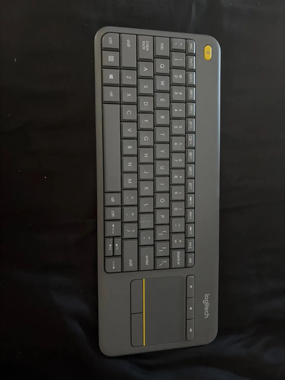 Teclado logitech k400 plus