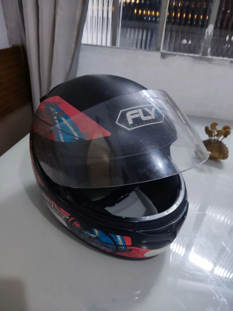 Vendo Capacete FLY tamanho 60 - Foto 2