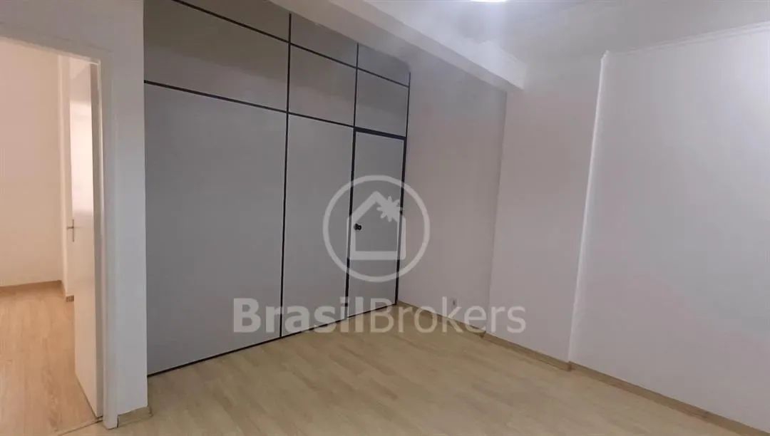 Apartamento - 53m² - Rua do Bispo - Foto 3
