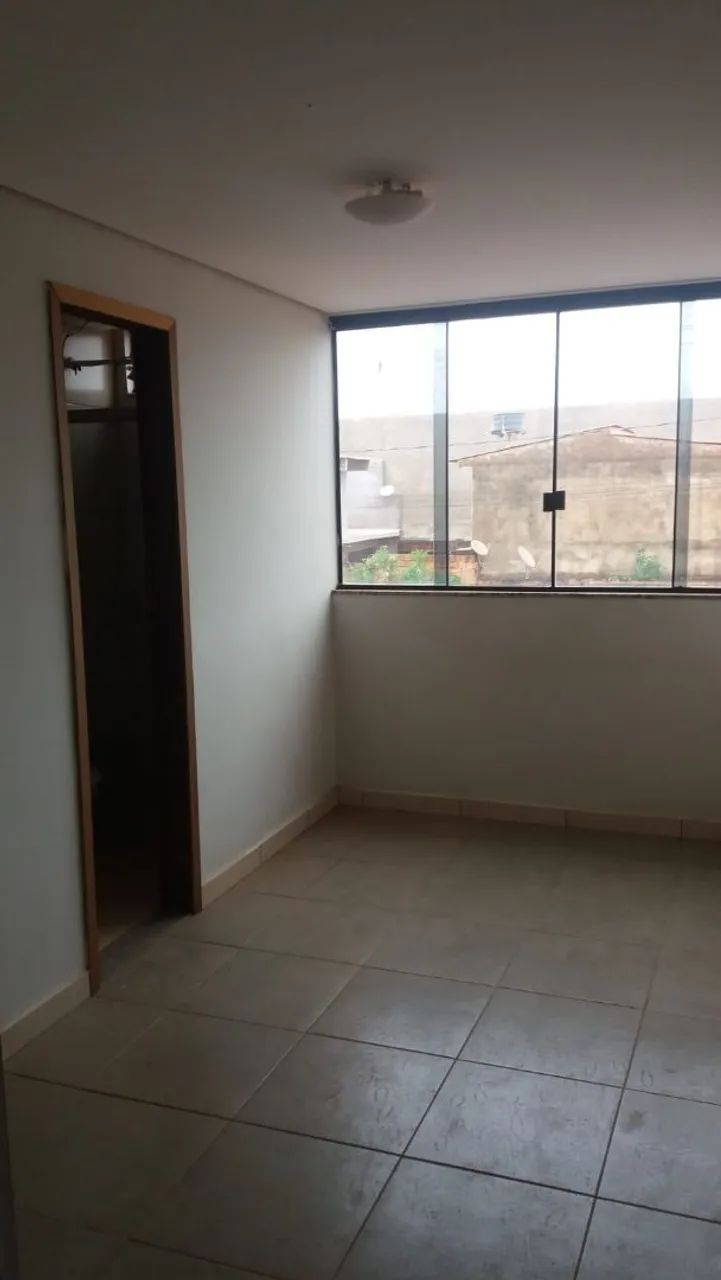 Aluga-se apartamento na Estrutural 