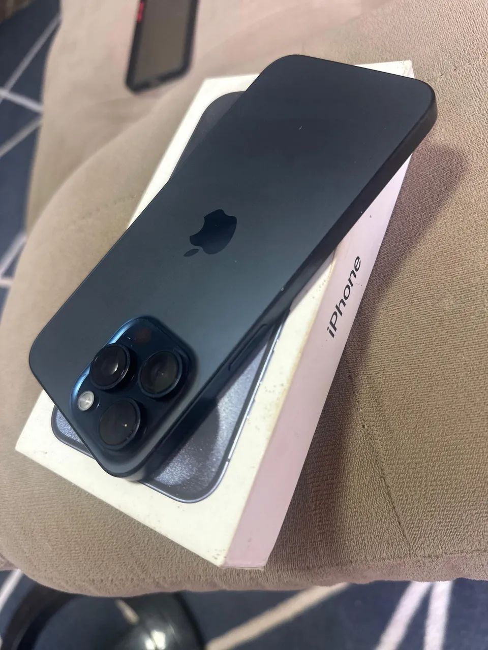 iPhone 15 pro Max 256gb - Foto 2