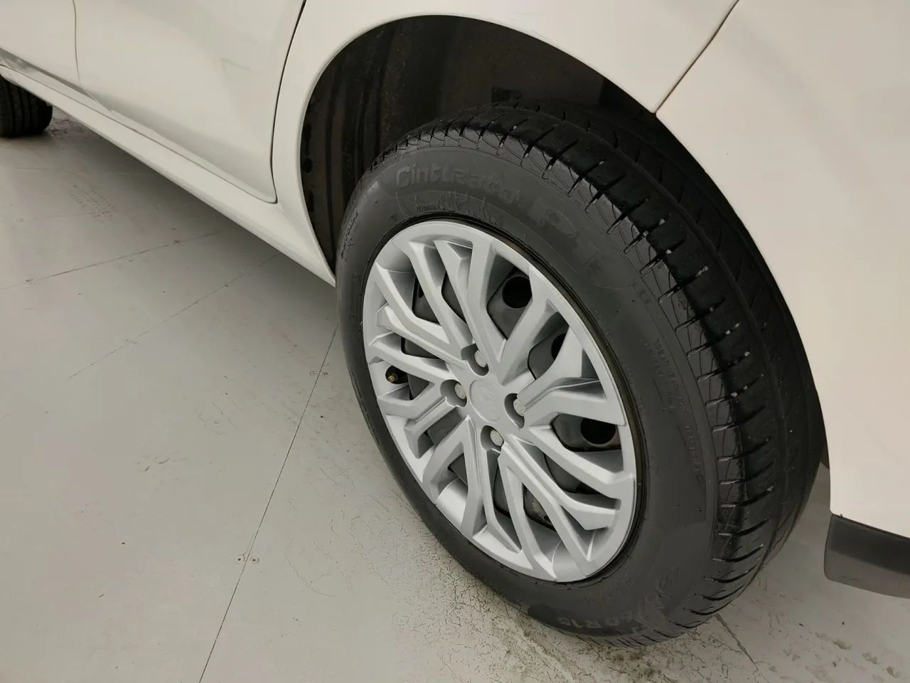 Fiat Argo Drive 1.0 Firefly, foto 12 de 18