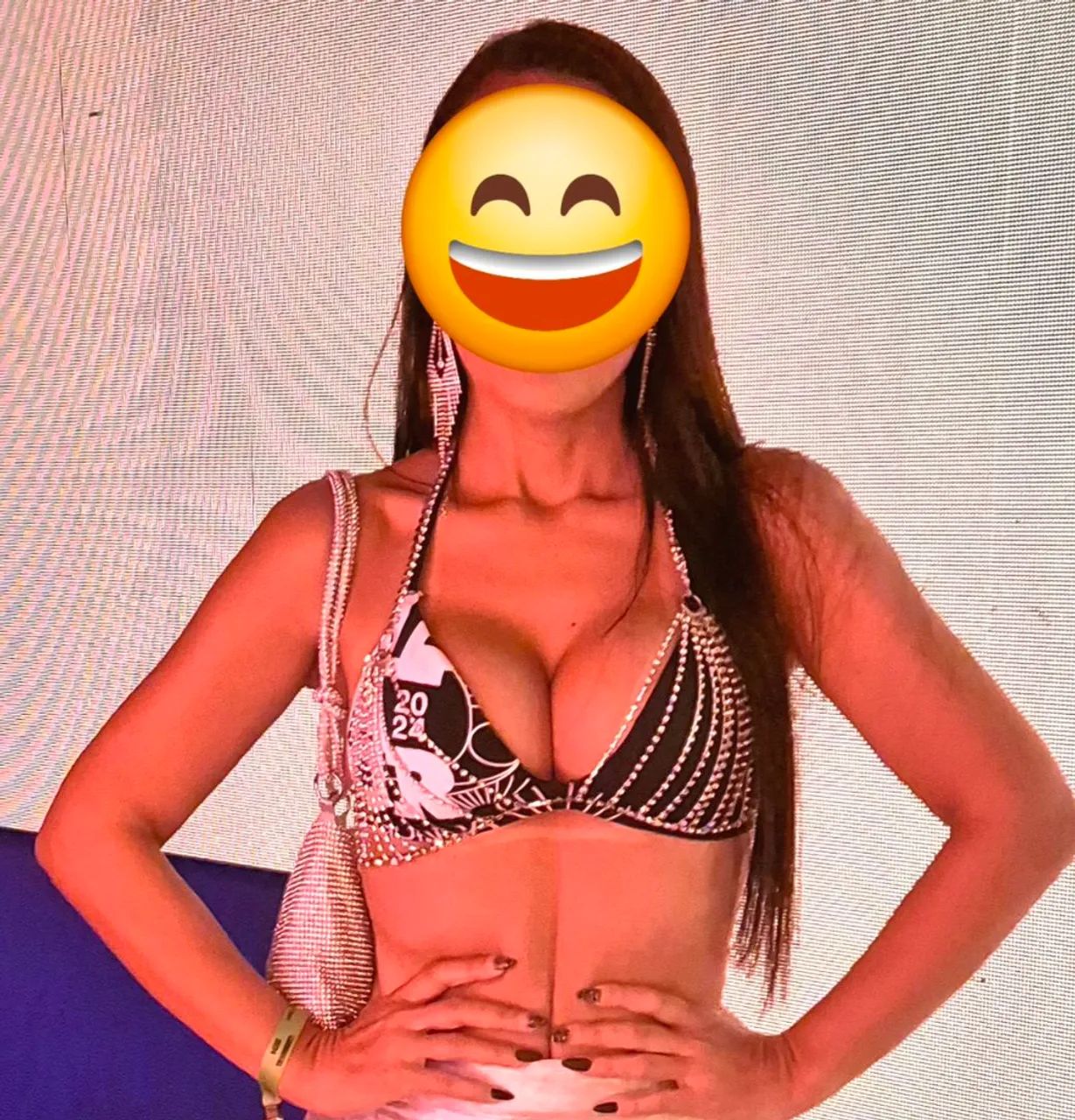 Top em correntaria Strass prata 