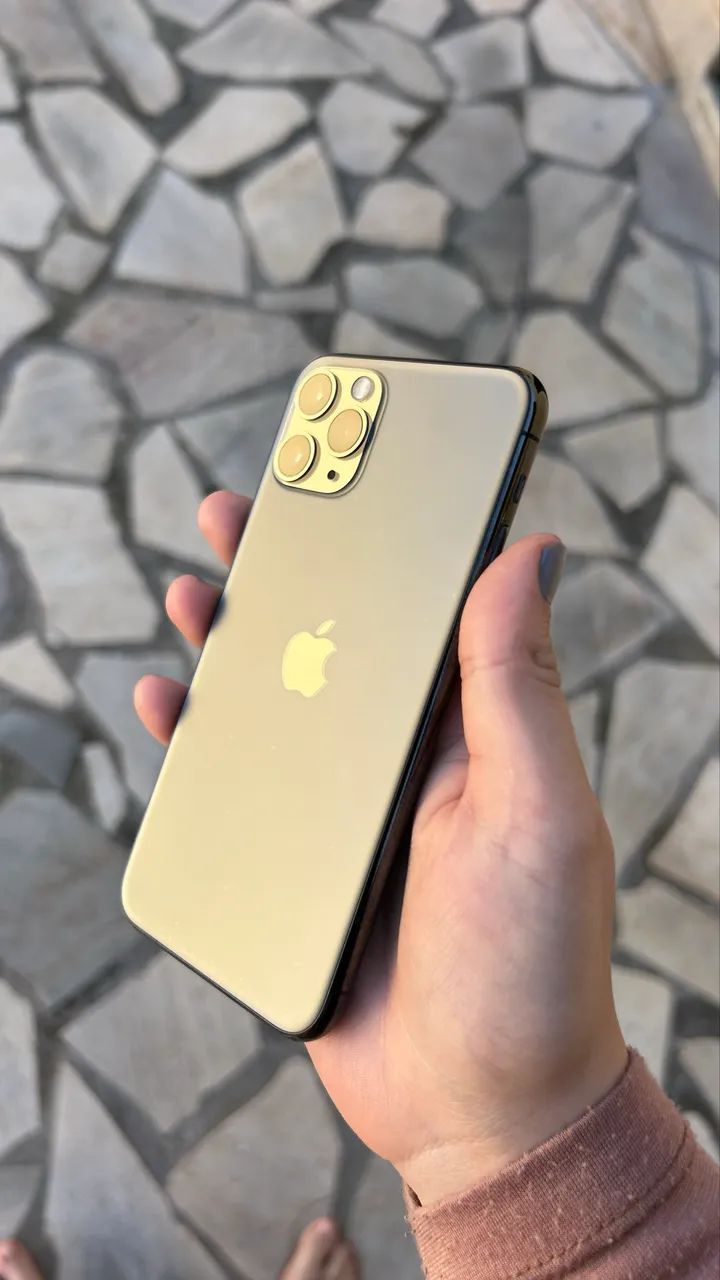 iPhone 11 Pro 256 GB - Space Gray  - Foto 2