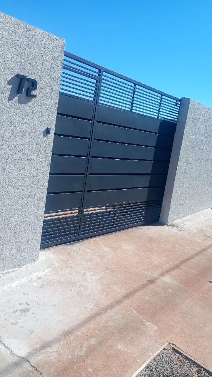 Serralheria e Prestação de Serviços  Metalúrgico