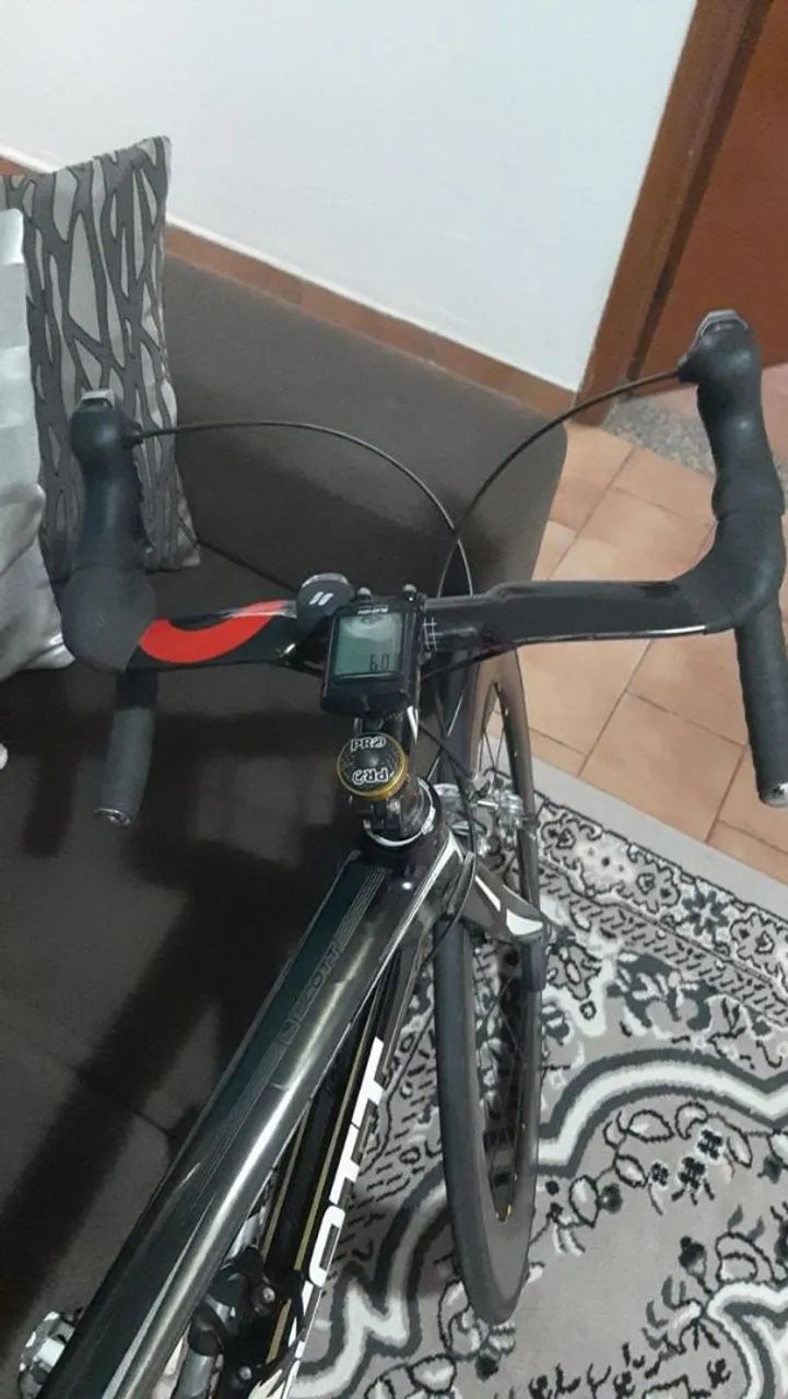 Bicicleta speed Scott CR1 toda de carbono  - Foto 3