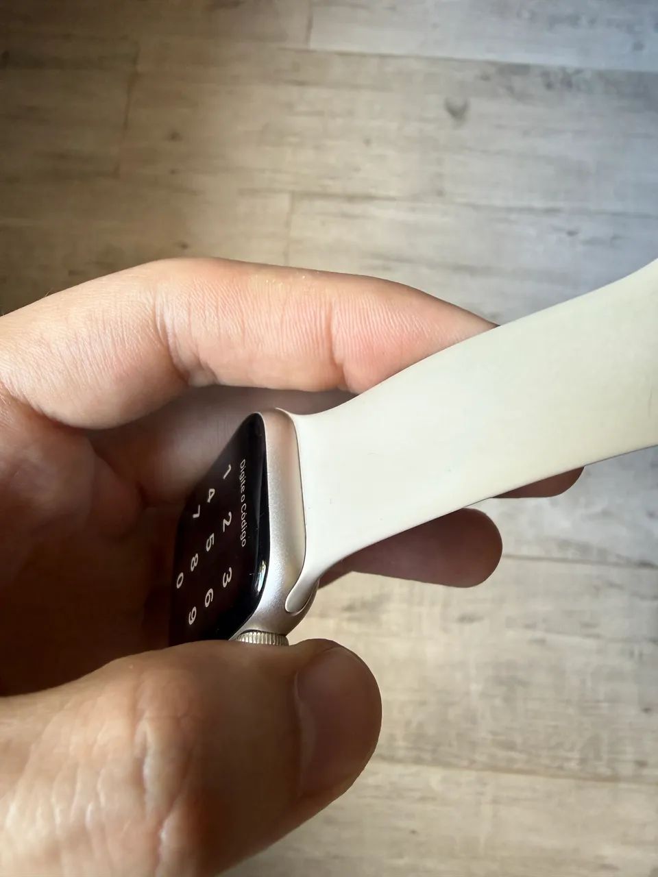 Apple Watch SE(2 geração)- Starlight 40mm - Foto 3