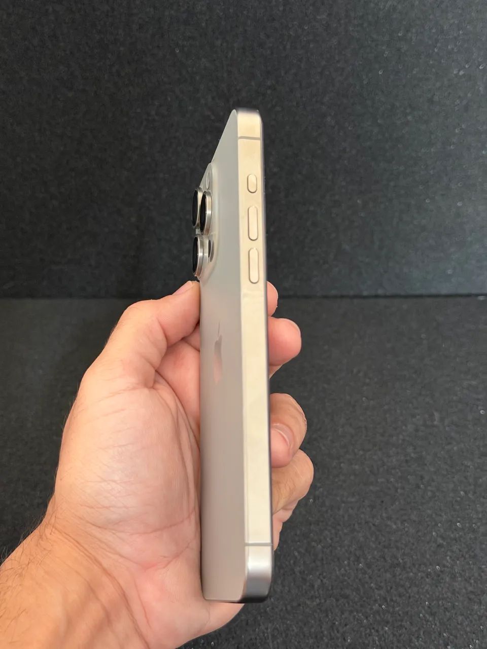 iPhone 15 pro Max 256 Silver - Foto 4