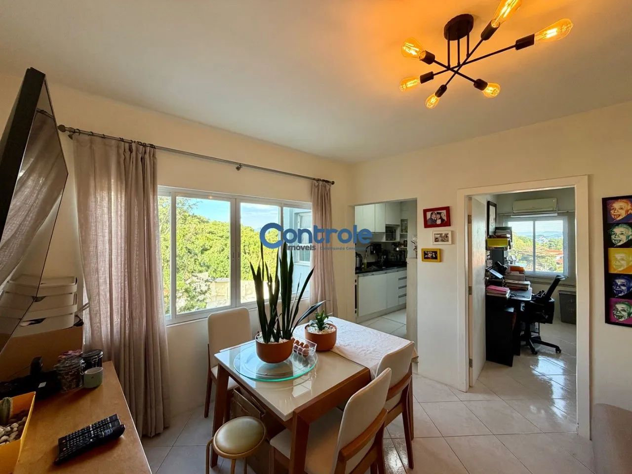 Apartamento com 02 dormitórios no Abraão, em Florianopólis/SC! - Foto 2