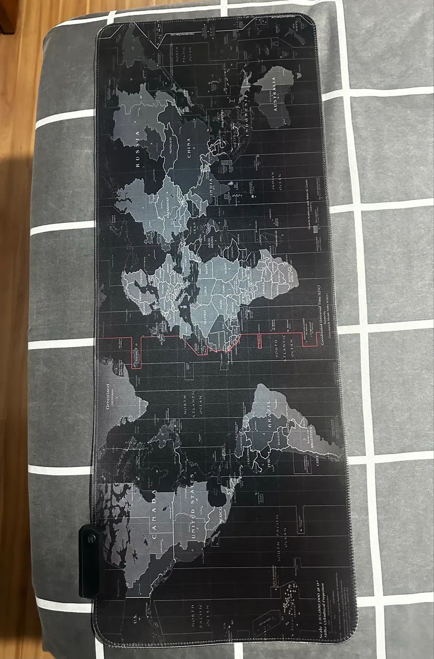 MousePad Gamer com RGB - Mapa Mundo - 90x40cm