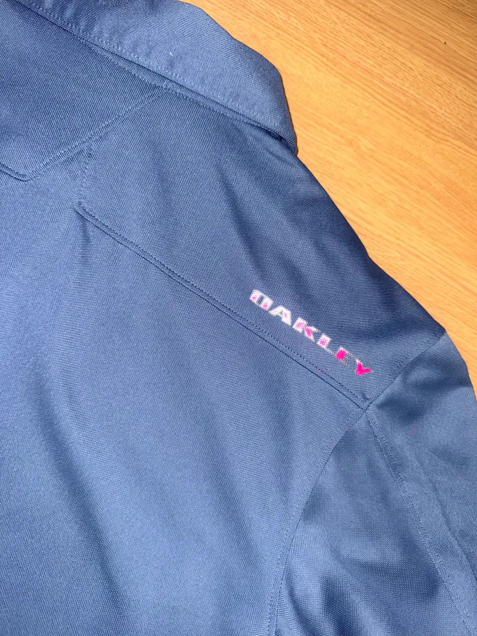 Camiseta Polo Oakley Regular Fit  - Foto 3