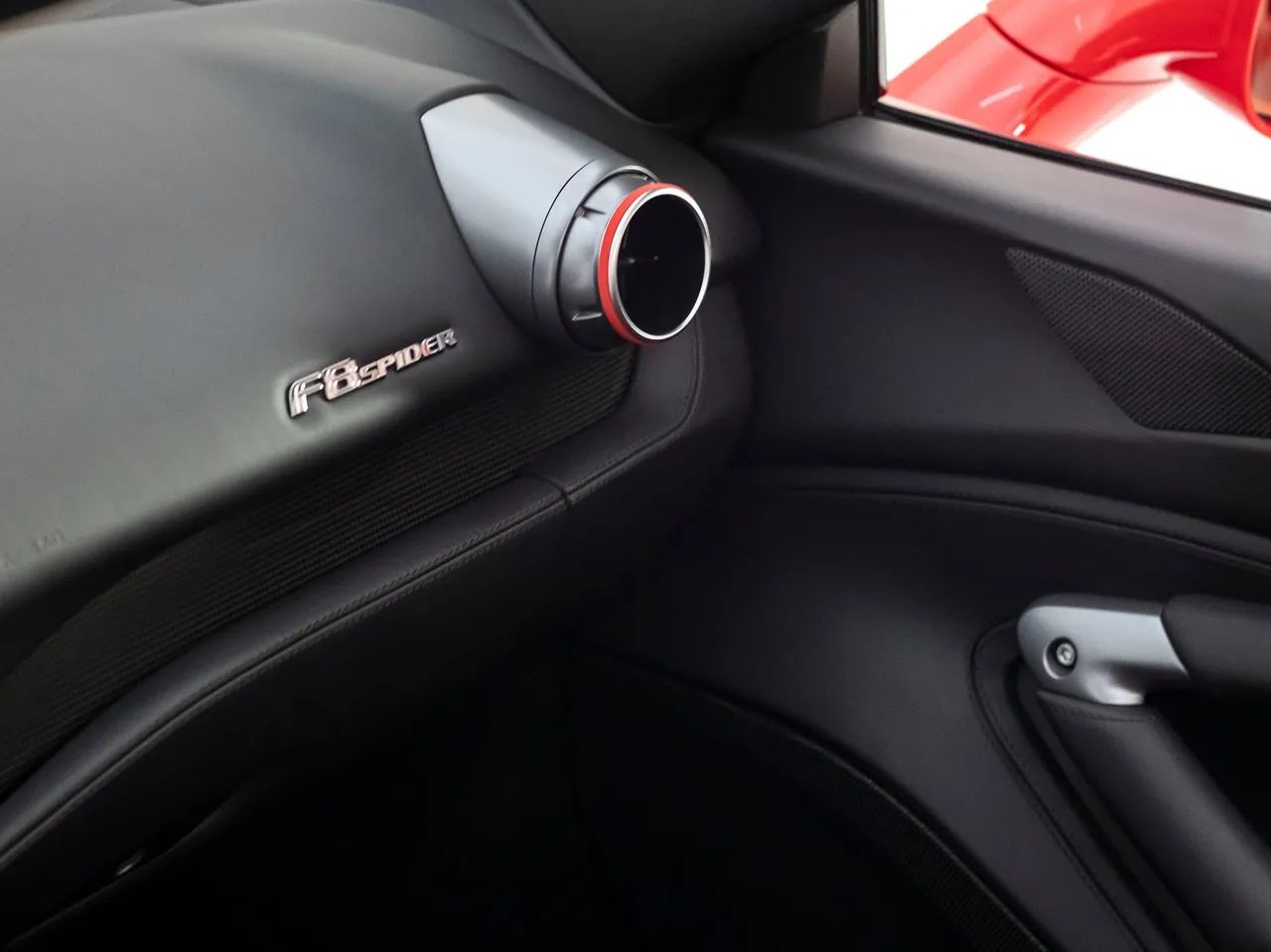 Ferrari F8 Spider 3.9 V8 Bi-Turbo 720cv, foto 7 de 10
