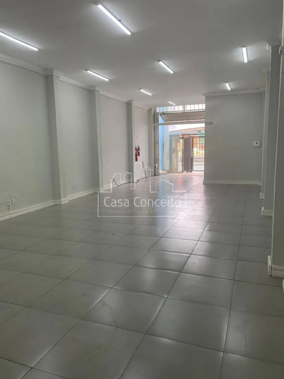 Sala Comercial Para Alugar no bairro Vila Olímpia em Sorocaba - Foto 2