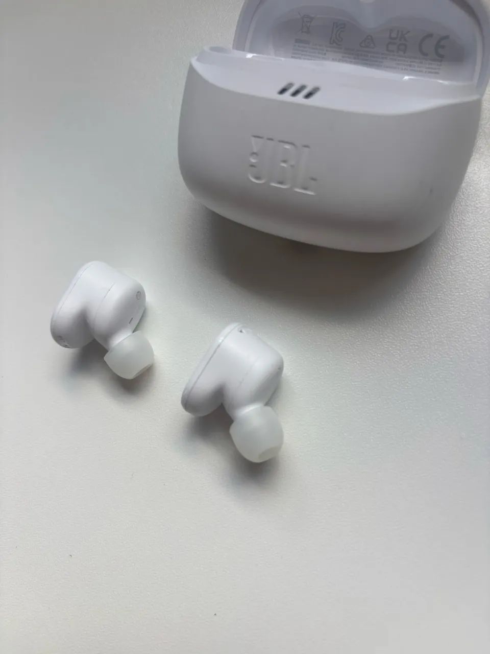 Fone JBL tune buds - Foto 4