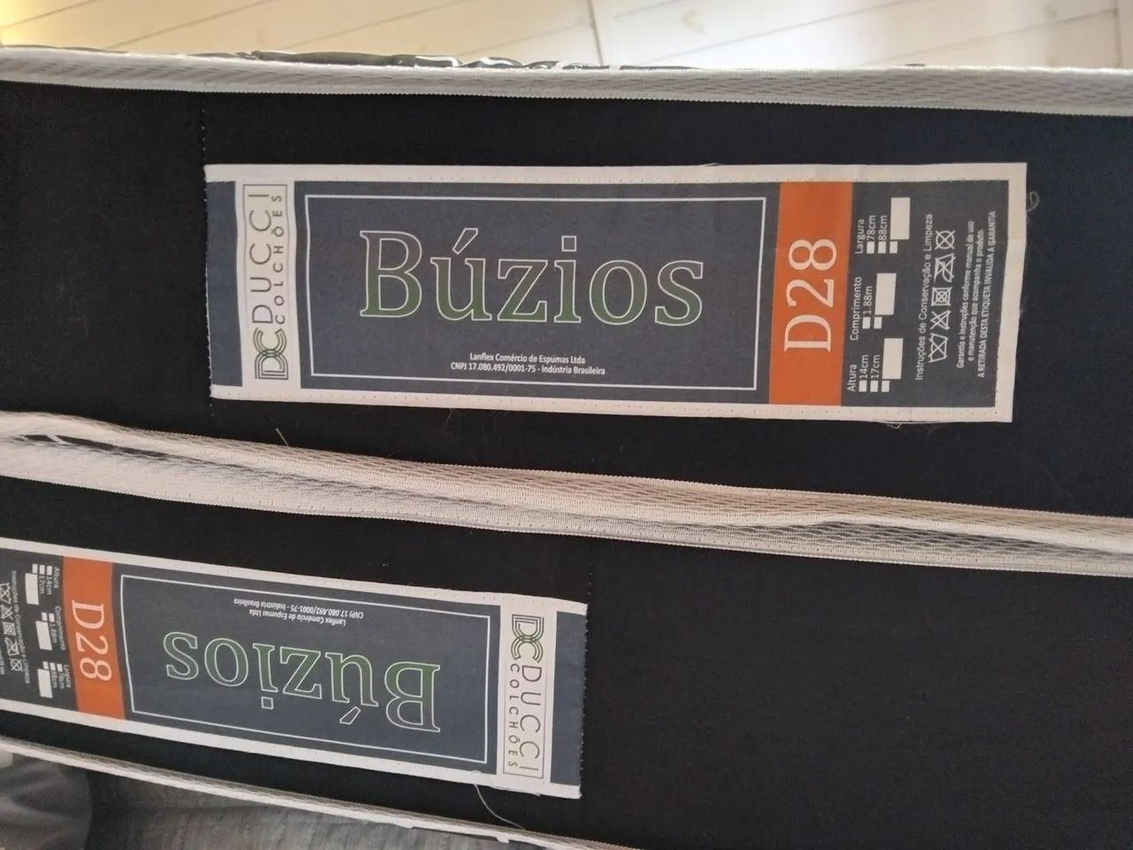 Colchão solteiro espuma D28 novo - Foto 2