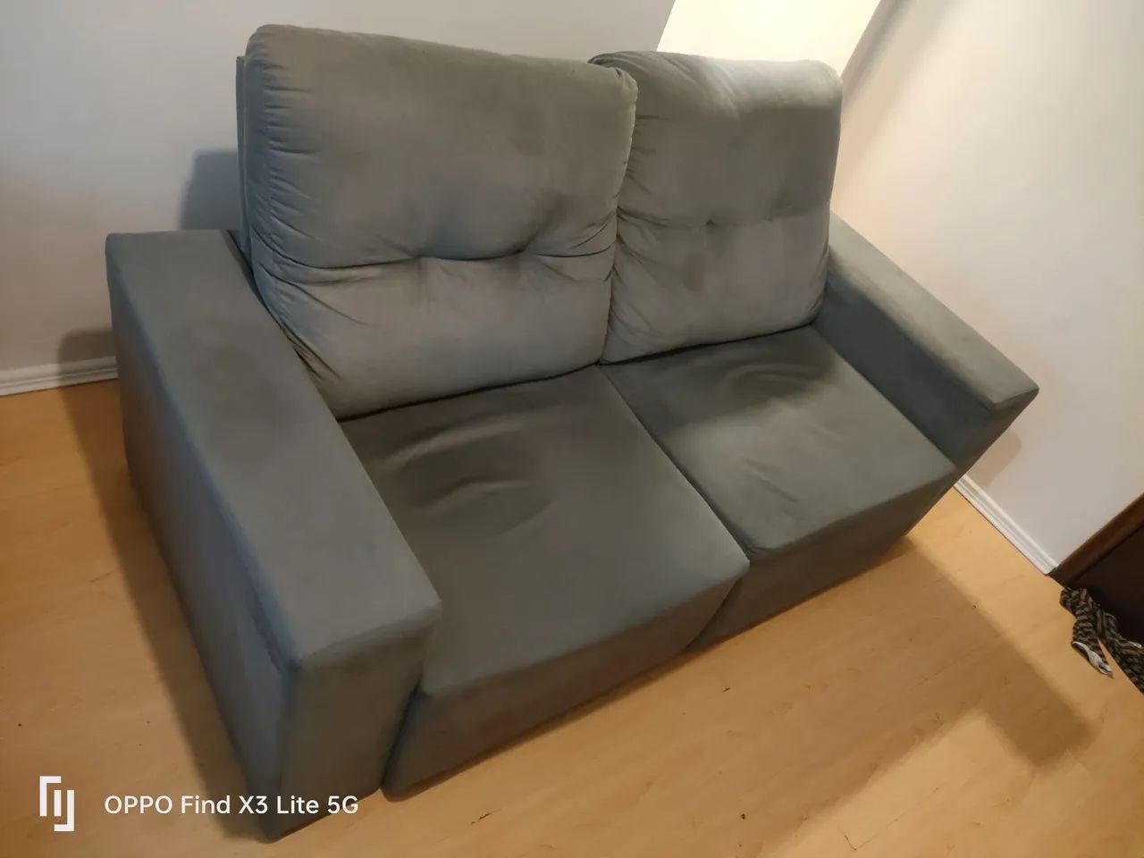 Sofá retrátil e reclinável Besthouse 