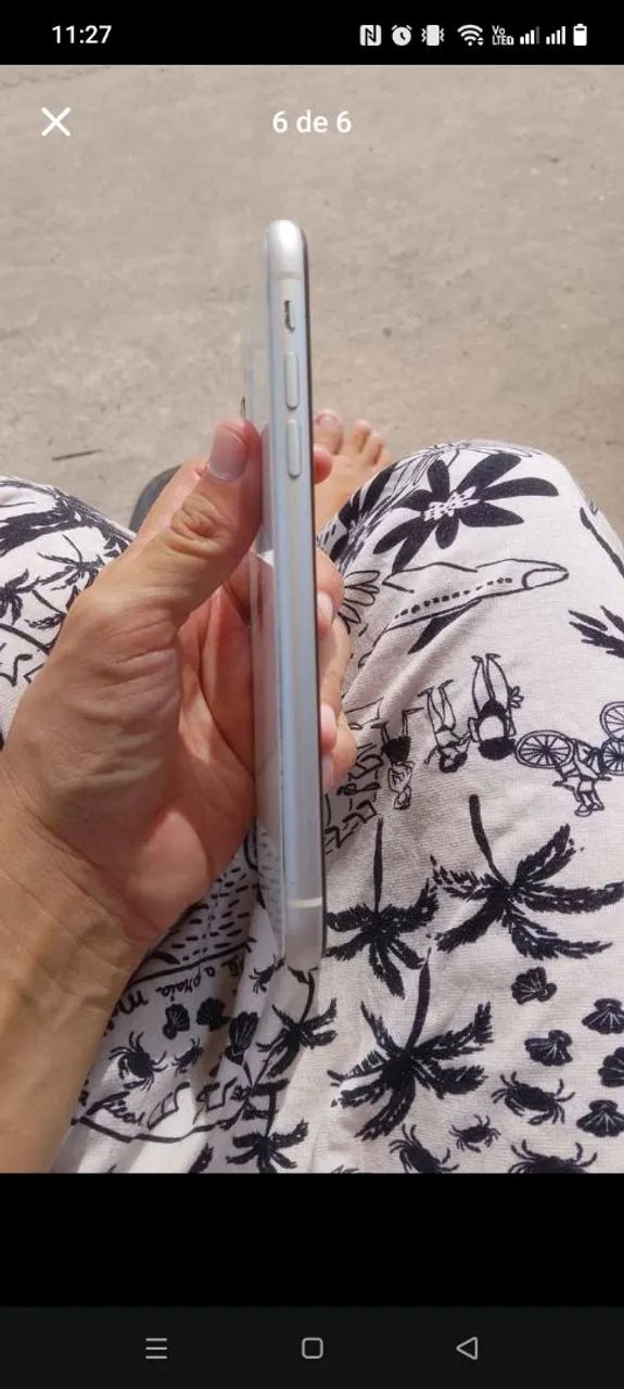 iPhone 11 $750 - Foto 4