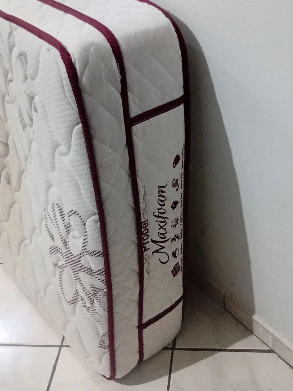 Colchão de solteiro otimo entrego  - Foto 5