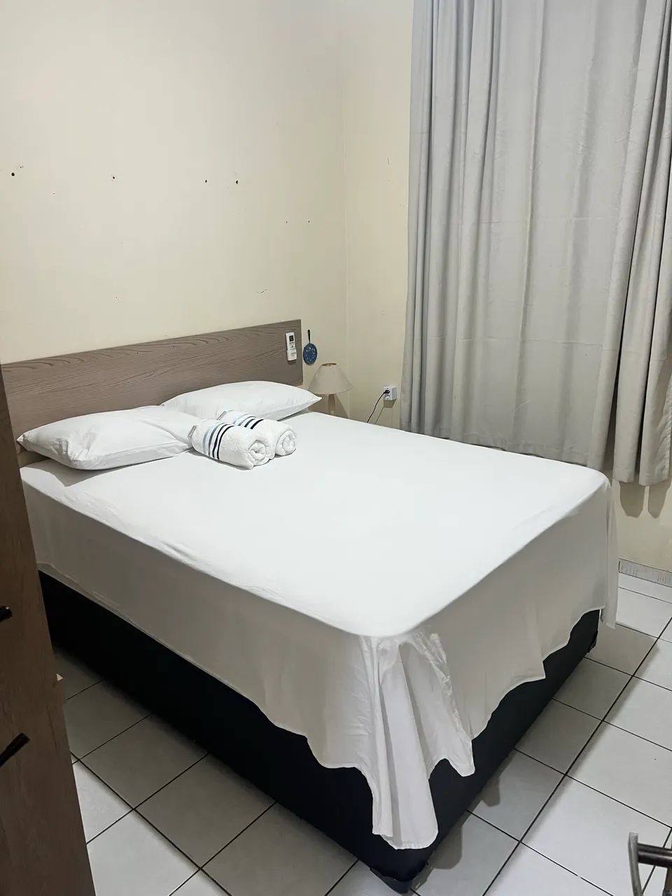 Alugo quarto