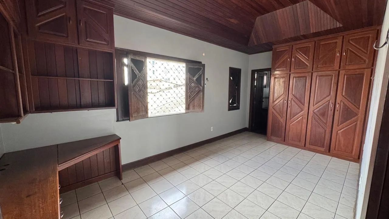 Alugo casa grande reformada - Foto 3