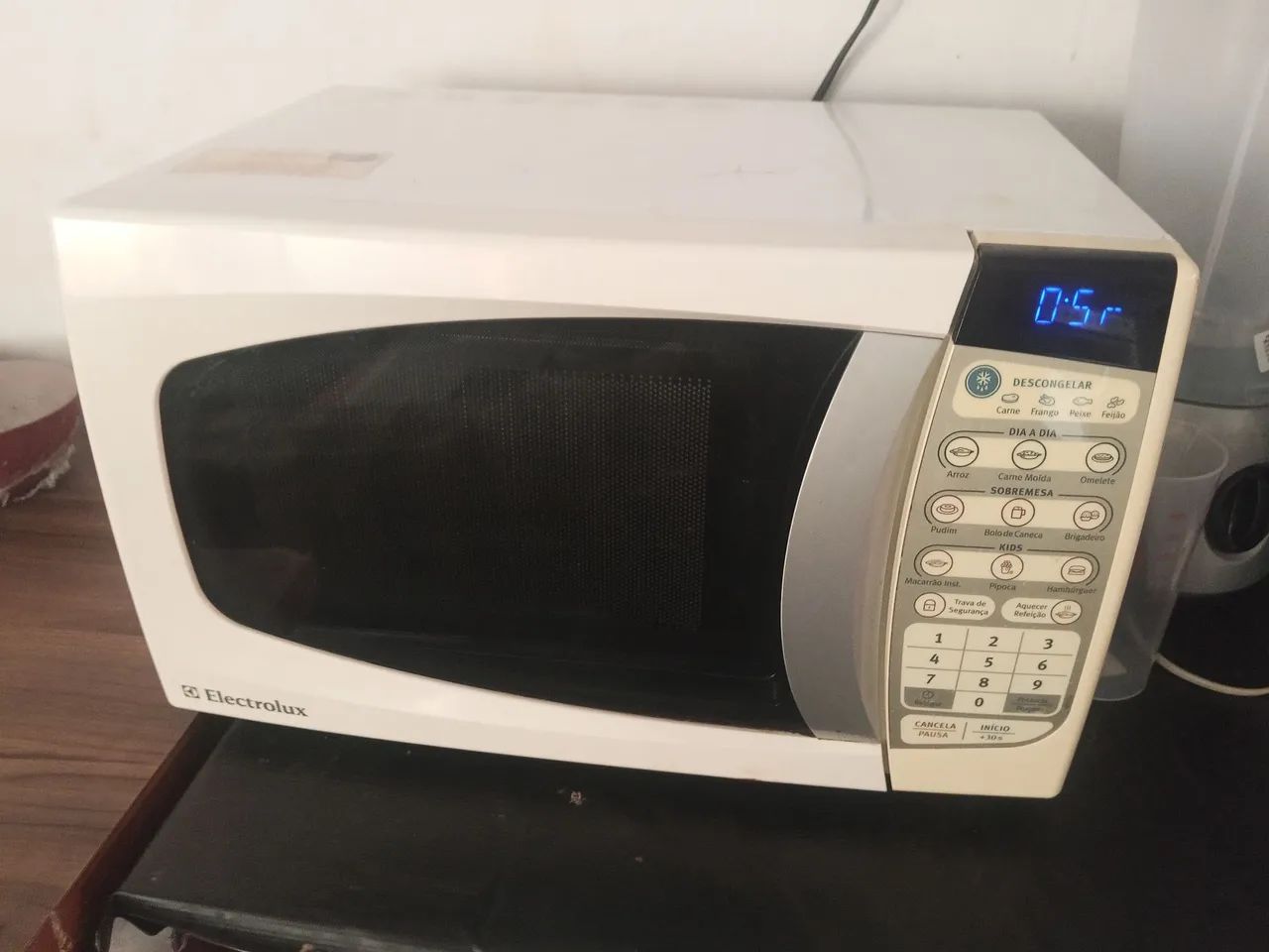 Microondas funcionando perfeitamente  - Foto 4