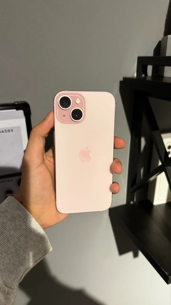 iPhone 15 128GB