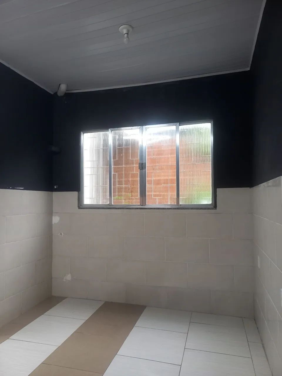  LOJA com Cozinha. Perto  Estrada C.Ramos Campo Grande RJ. Não paga Água e nem Luz.  - Foto 9