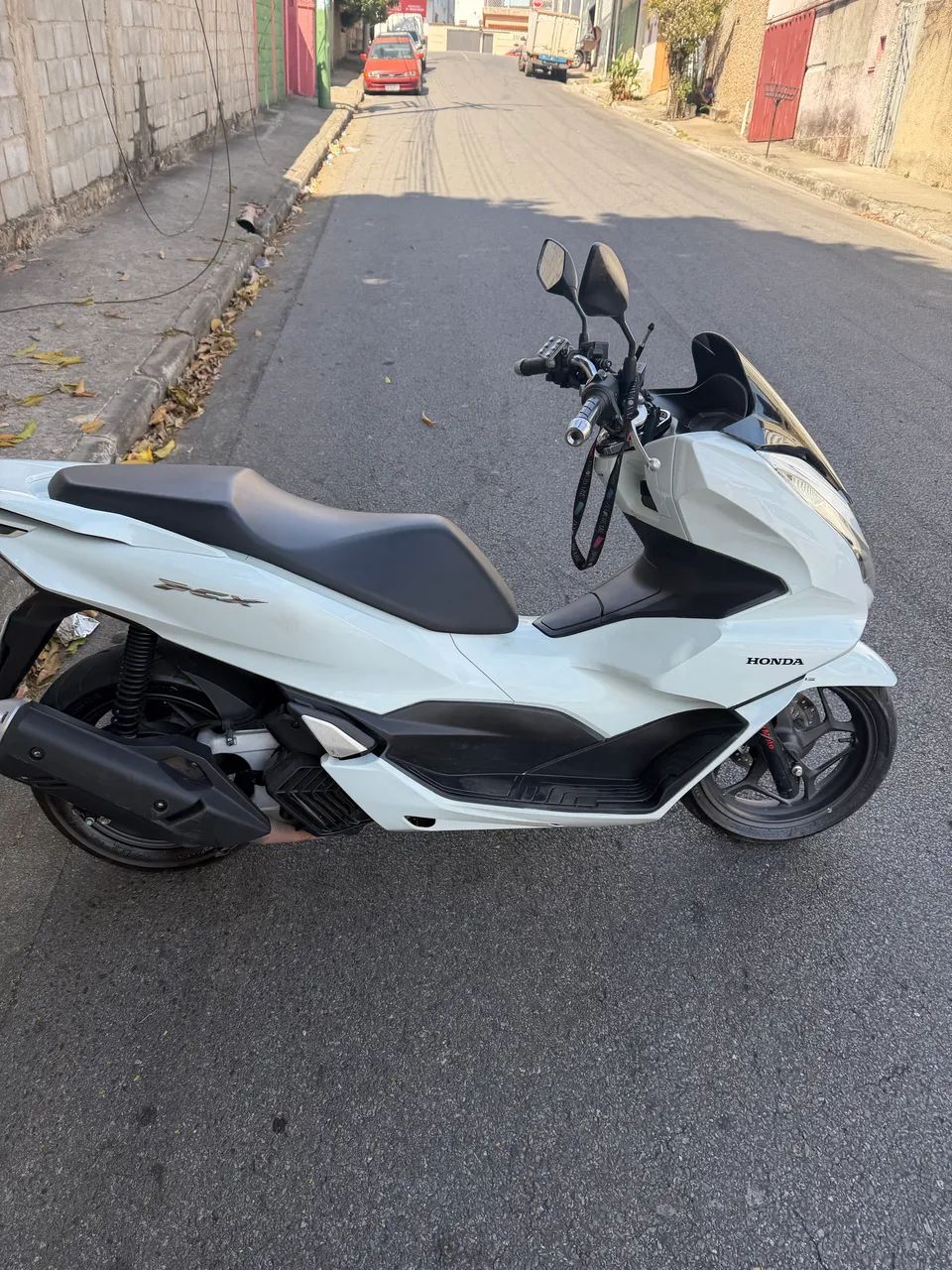 PCX 160 2024 14 mil km Novinha e Abaixo da Fipe  - Foto 3