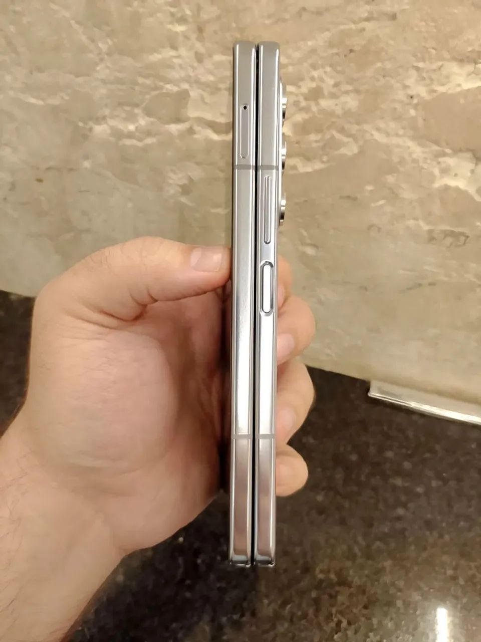 Galaxy Z Fold 5 12GB 512GB Completo - Foto 4