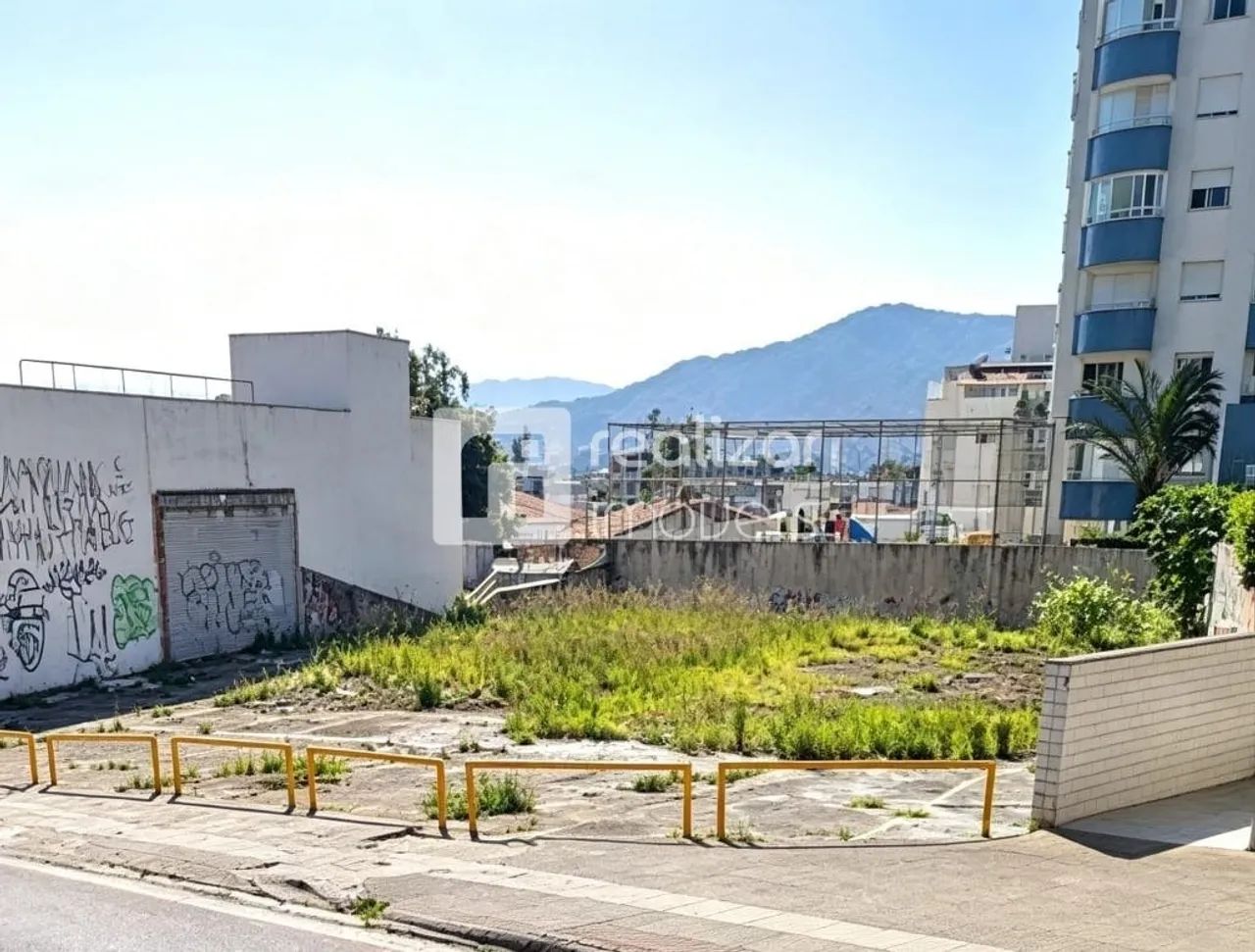 Terreno com 953 m² para locação bairro Trindade em Florianópolis - Foto 2