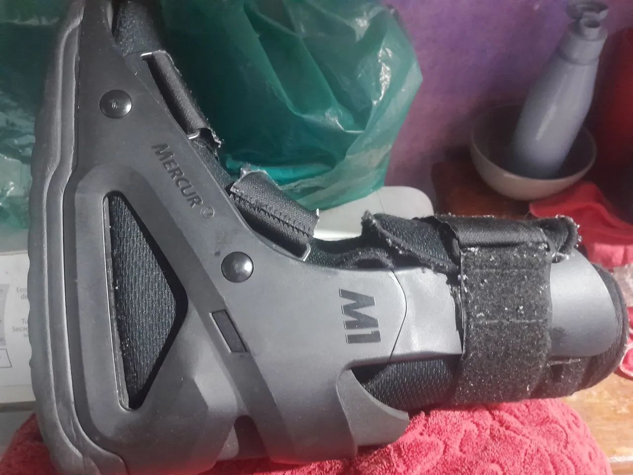 Muleta e bota ortopédica tamanho G - Foto 4