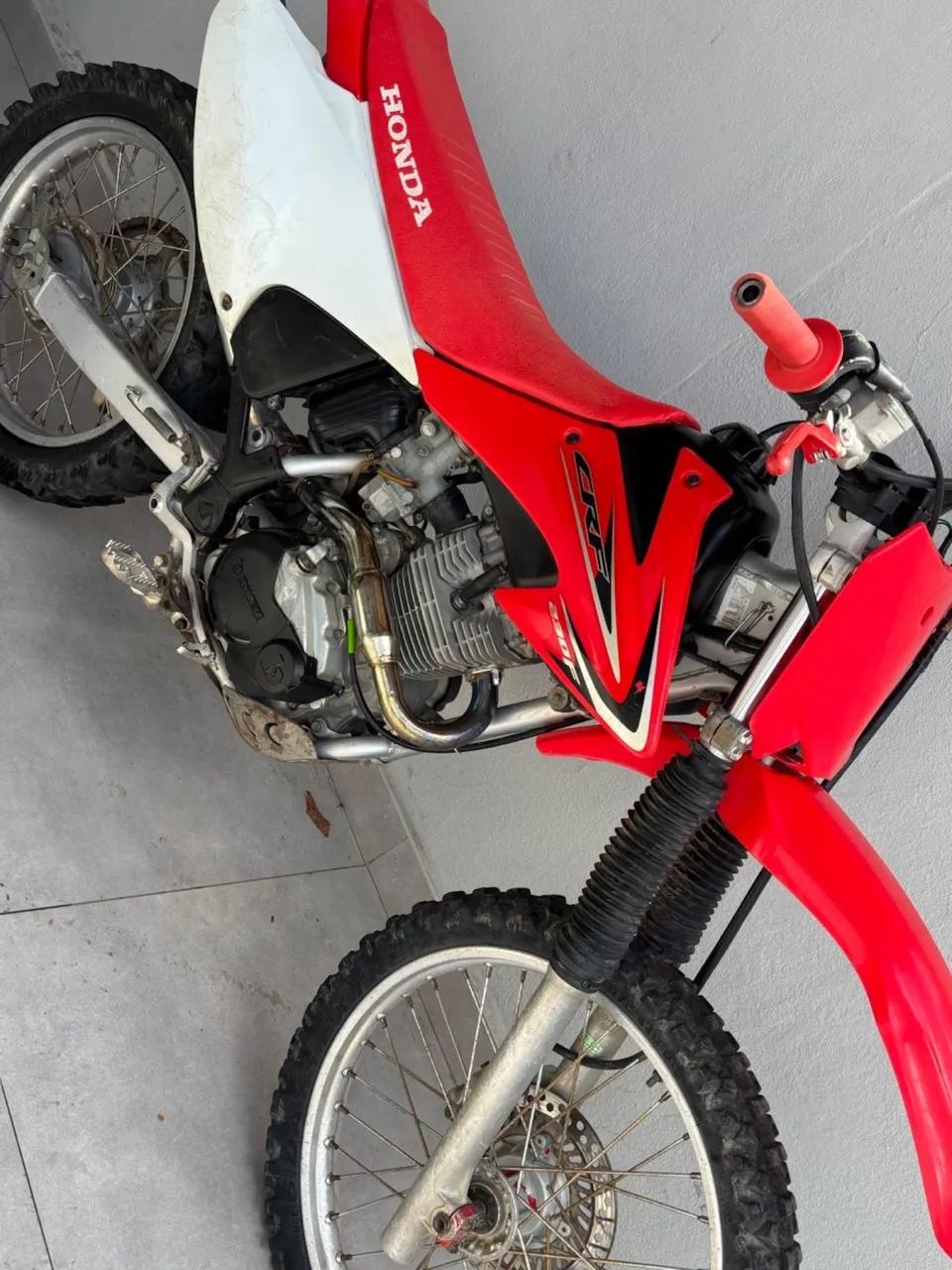 CRF 230F - Foto 4