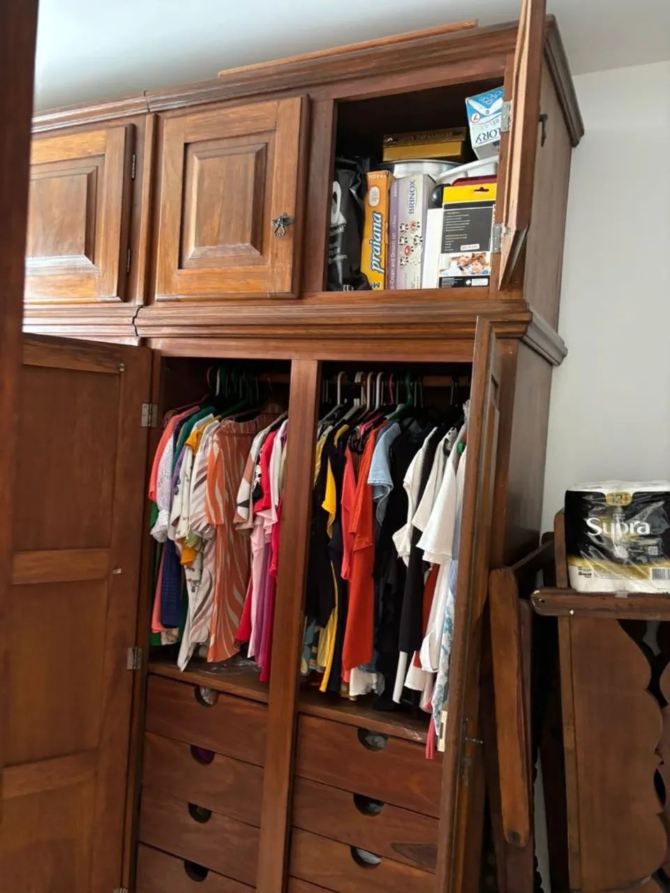 Guarda Roupa Casal Madeira maciça  - Foto 2