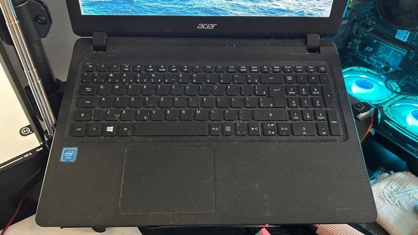 Notebook Barato Acer Aspire ES1 533 - Foto 4