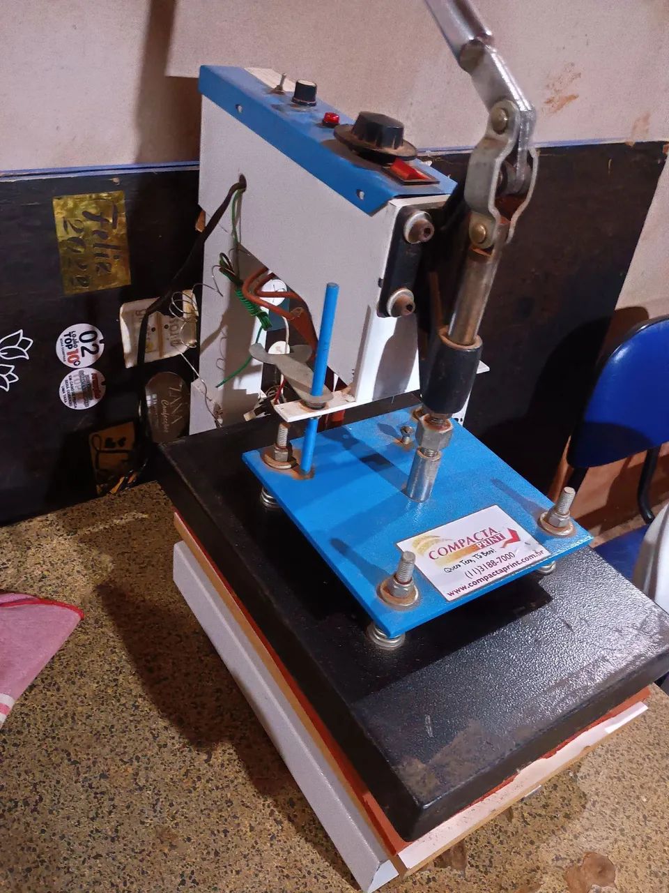 Prensa térmica 220v Compacta Print P35 - Foto 2