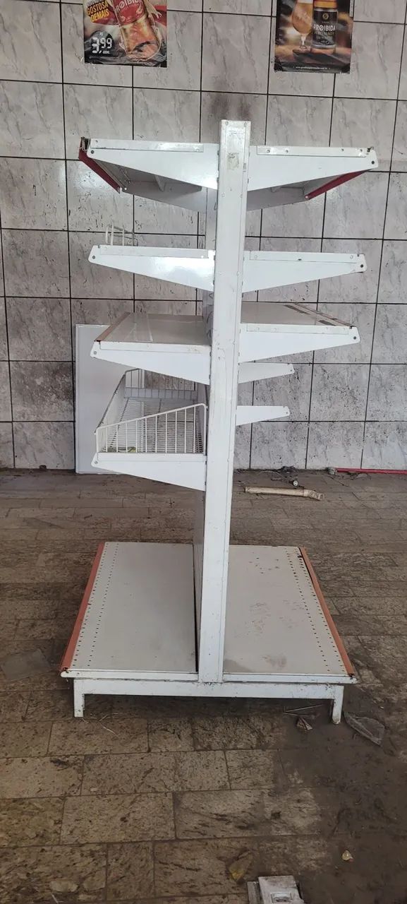 Gôndolas/Prateleiras. Retirada no local.  - Foto 2