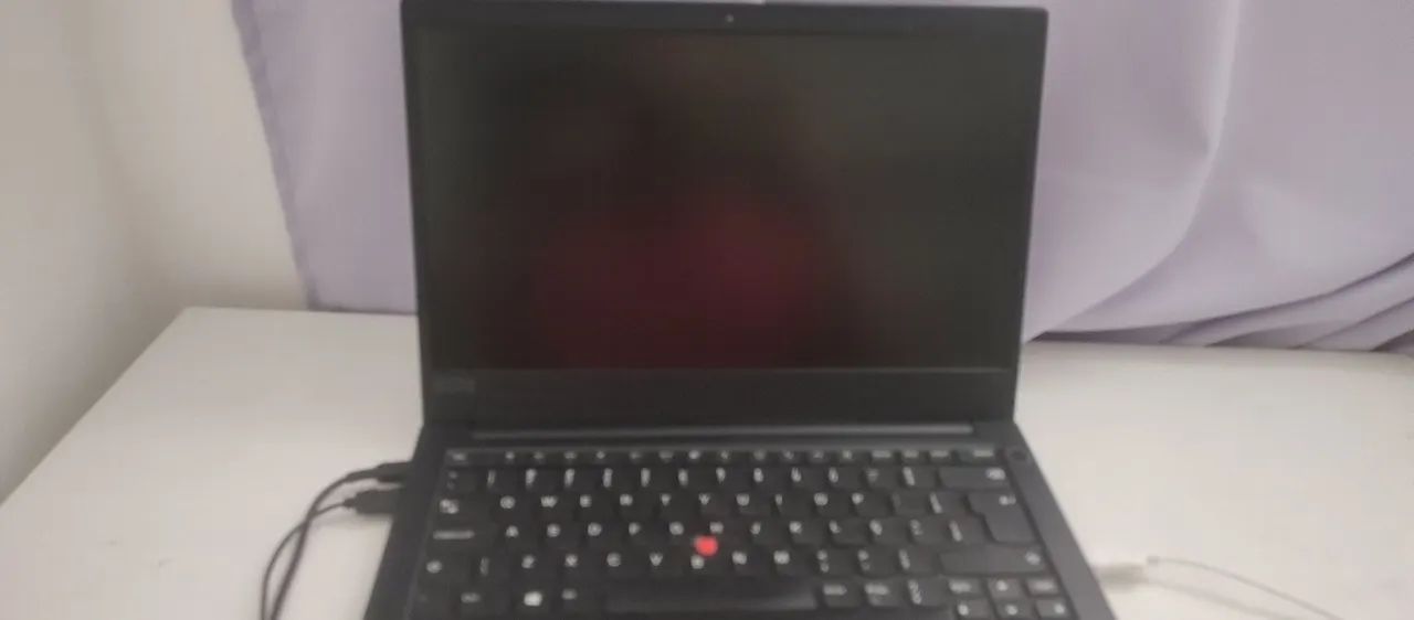 Notebook Lenovo E14 I7-10510U - Foto 2