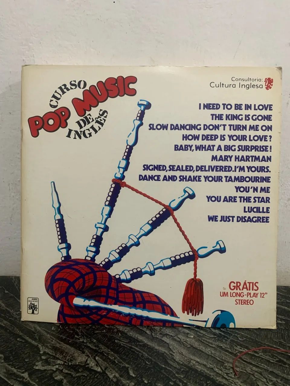 Disco vinil ?Pop Music? curso de inglês . Preço unitário 