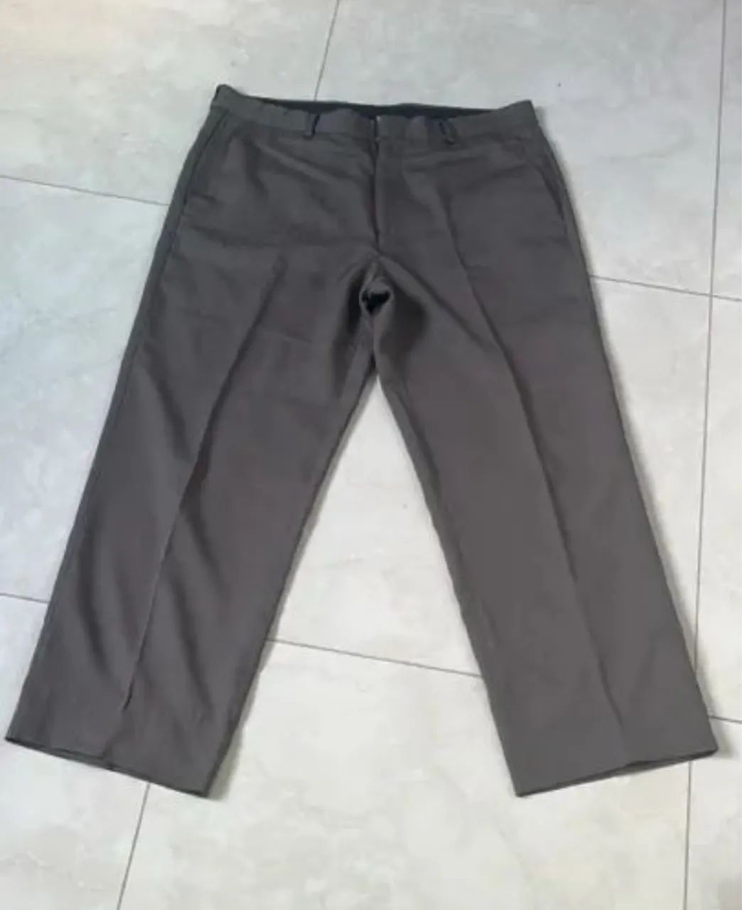 Calça masculina,microfibra, TAM. 44, marca Bartucceli.                             